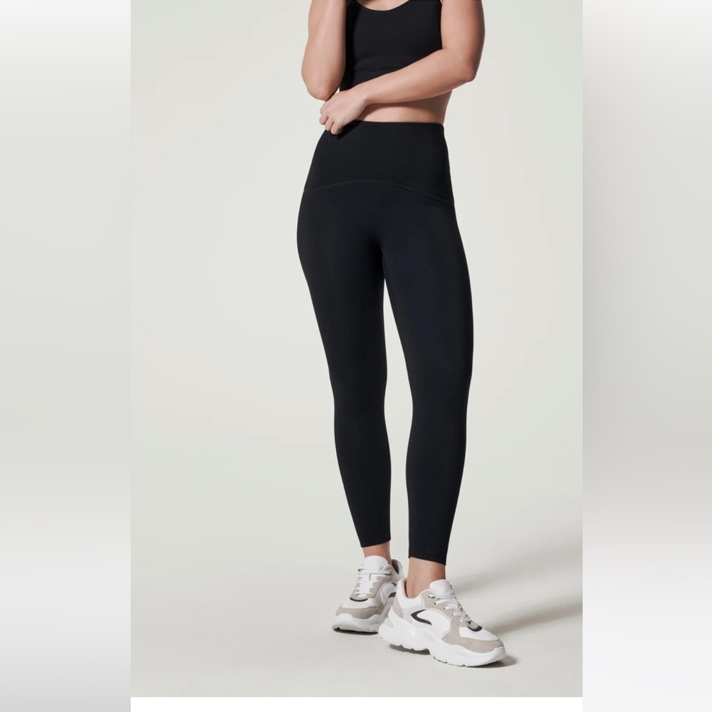 Spanx Booty Boost leggings